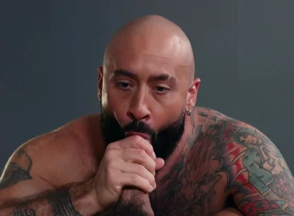 Raw: Sultry Latinos Share A Kiss