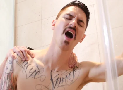 Zak Bishop And Vincent James - Boys Lather Up Together