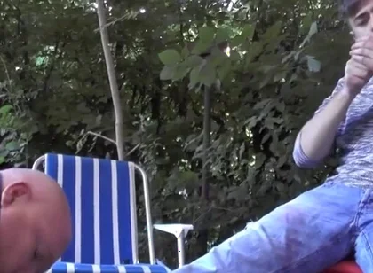 Smoking feet master outdoor