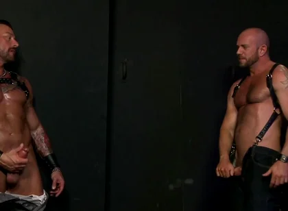 Hugh Hunter And Matt Stevens - Pounding Puss Until They Both Cum