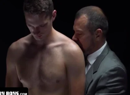 Brent North, Darenger Mccarthy And Thyle Knoxx - Hunk Missionary Boy Obeys All His Leaders Command