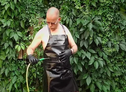 The Horny Rubber Gardener 26 (wet Play & Piss)