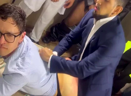 Yuri Gaucho, Black Crioulo And Douglas Machado In Profissonais Fodendo O Cliente E Garantindo O Bonus Do Mes - Sexo Gay Parodia - Sexo Interracial Brasil
